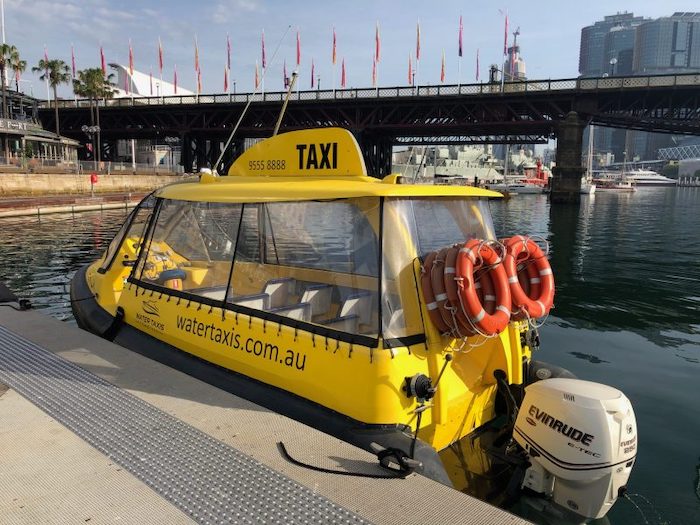 zwarte taxi rotterdam